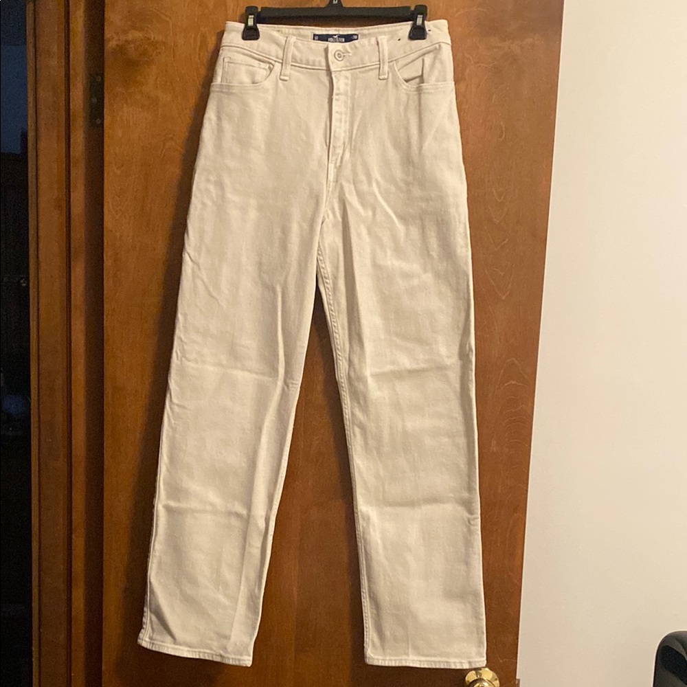 Hollister Beige Straight-Leg Jeans